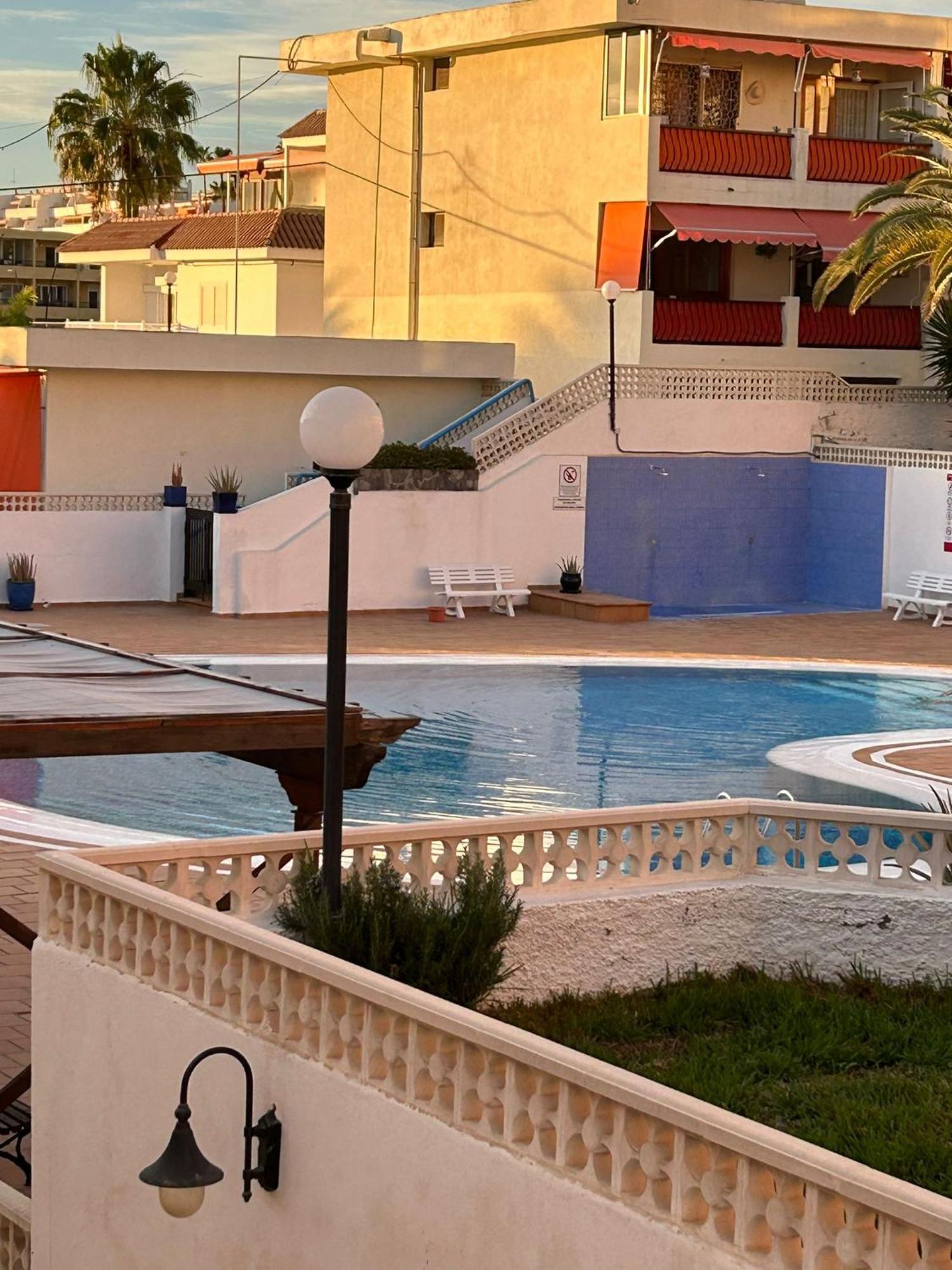 Prime Beachfront Location, Free Parking, Steps To The Sand Los Cristianos  Zewnętrze zdjęcie
